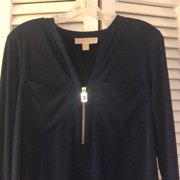Michael Kors navy blue long sleeve blouse with gold zipper in front, size M - Picture 2 of 7